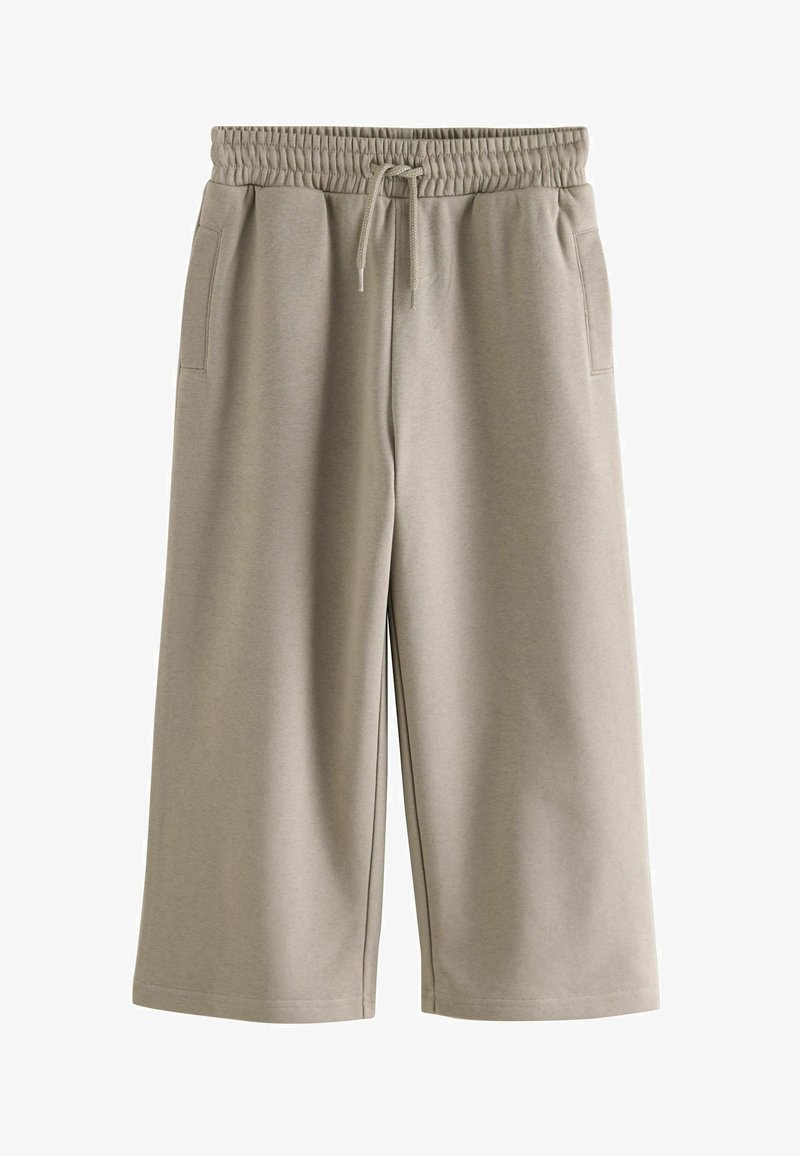 Pantaloni corti grigi a gamba larga realizzati in un tessuto morbido e liscio. Presentano una vita elasticizzata con cordoncino e tasche laterali. Design classico.