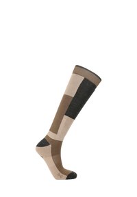 Kniesokken met een geometrisch patroon in beige, bruin en donkergrijze tinten. Gemaakt van zacht materiaal met contrasterende accenten op de teen en de hak.