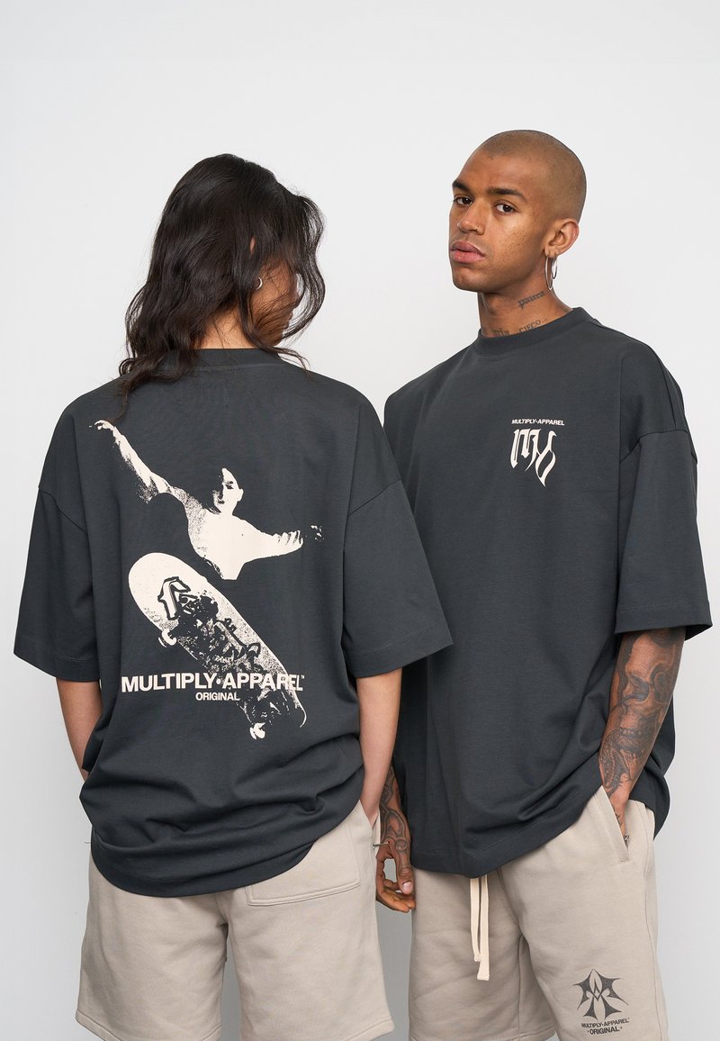 Multiply Apparel KICKFLIP - T-shirt print - black soda