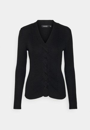 Sort strikket langærmet sweater med V-hals og centralt kabelstrikket mønster, figursyet silhuet og ribstrikkede manchetter og kant.