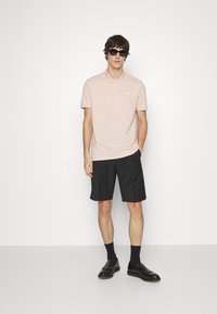 HUGO DONOS - Polo - light pastel pink