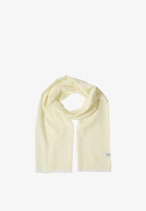 Lichtgele zachte stoffen sjaal met subtiele franjes aan de randen, losjes in een lus gelegd met de uiteinden recht naar beneden hangend.