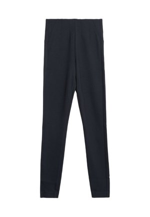 Marineblaue Leggings aus weichem Stoff, mit einem hohen Bund und strukturierten Falten an der Vorderseite, die eine glatte, dehnbare Textur aufweisen.