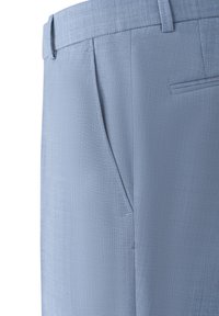 Hellblaue Hose aus strukturiertem Stoff, mit flachem Bund, Seitentasche und tailliertem Bund mit Gürtelschlaufen.