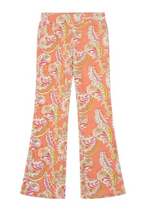 Wijde broek van oranje stof met een paisley patroon, voorzien van roze, groene en witte bloemaccenten. Zachte textuur.