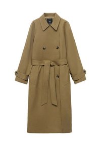 Trench-coat long en camel avec col large à revers, boutons double-breasted, taille ceinturée et poignets à boutons, présenté sur fond blanc.