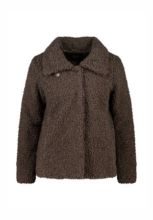 Bruine, gestructureerde nepbont jas met een brede kraag, knoopsluiting en lange mouwen. Heeft een ontspannen pasvorm en een zachte, fuzzy oppervlakte.