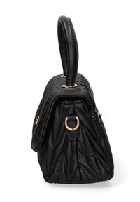 Borsa a tracolla nera trapuntata con un design strutturato, dotata di manico superiore, hardware dorato e motivo a rombi sulla superficie.