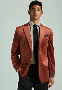 Next SLIM - Sako - rust brown