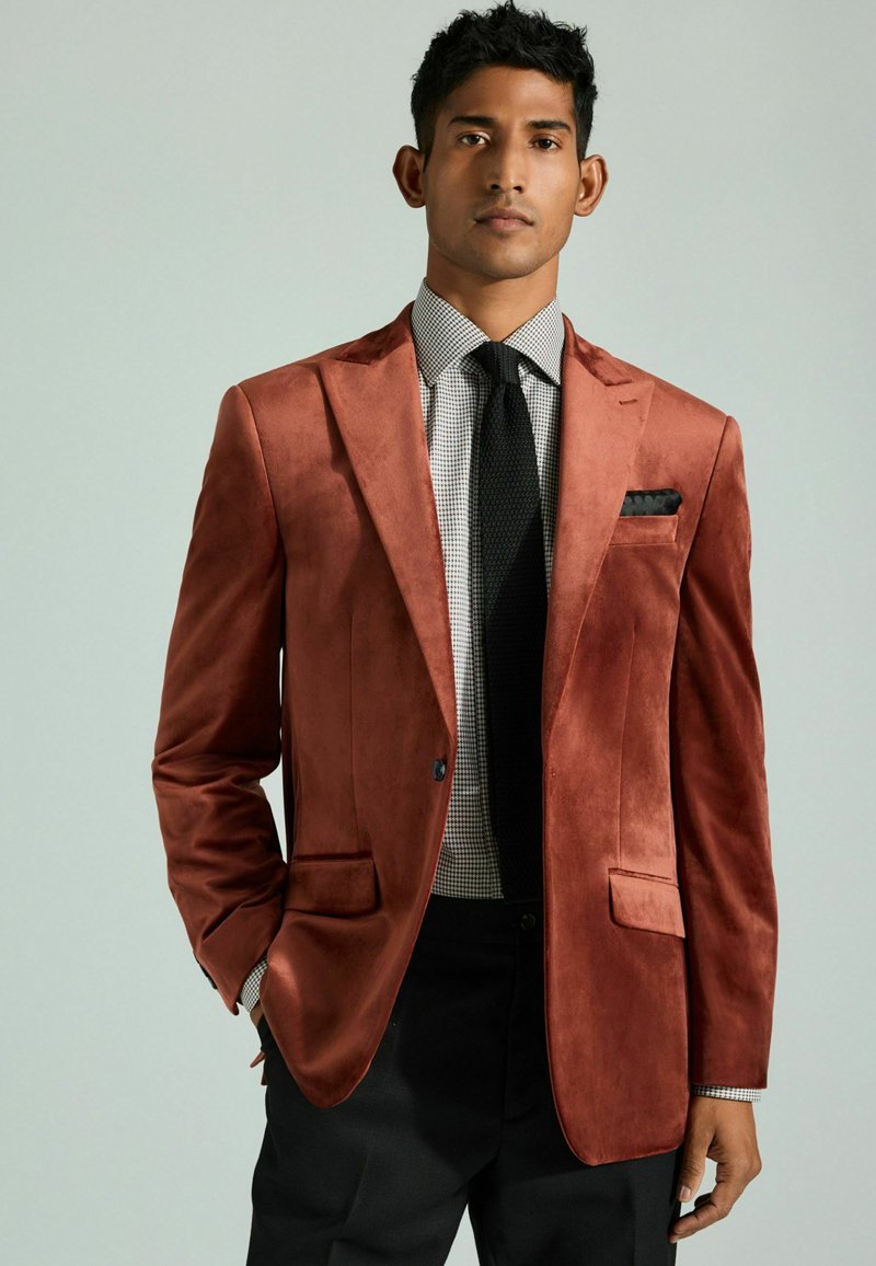 Next SLIM - Sako - rust brown