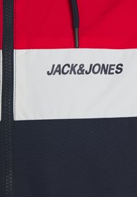 Jack & Jones JJERUSH czerwony