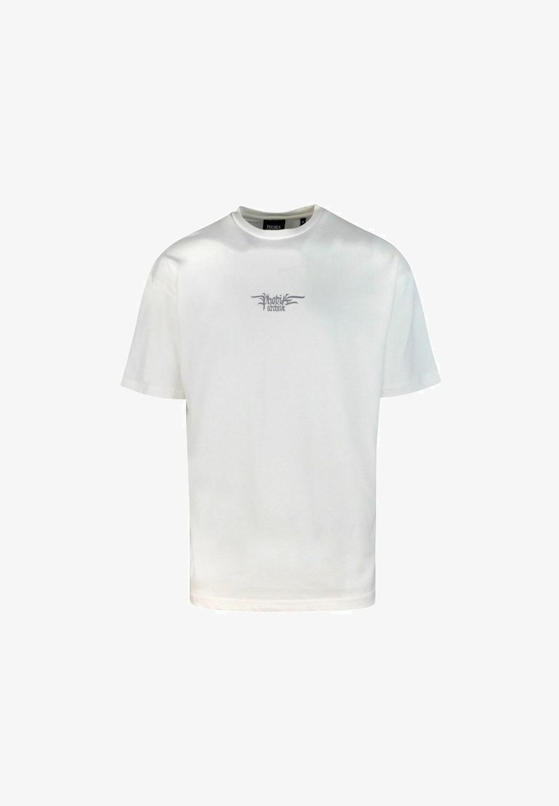 T-shirt bianca in cotone con collo rotondo, maniche corte e un piccolo logo grigio stampato sul petto. Vestibilità classica con texture morbida.