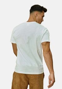 FRILIVIN UNI À COL ROND - T-shirt basique - blanc