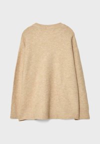 Pull en maille beige à manches longues avec col rond, poignets et ourlet côtelés, vu de dos sur un fond clair.