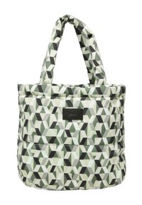 Geometrische vormen in groen, zwart en wit op een patroon tote tas. Gemaakt van stof, met stevige handvatten en een klein merkaccent.