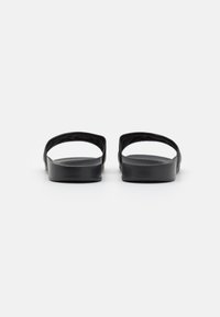 Roxy SLIPPY II - Badesandaler - black/gold