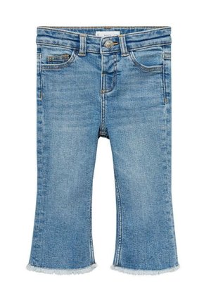 Jasnoniebieskie dżinsy dziecięce z przednimi kieszeniami, szlufkami na pasek, zapięciem na guzik oraz postrzępionymi szerokimi nogawkami.