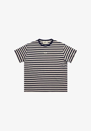 W paski koszulka w kolorze granatowym i kremowym, z okrągłym dekoltem, krótkimi rękawami oraz małą metką z logo z przodu. Wykonana z bawełny, o regularnym fasonie.