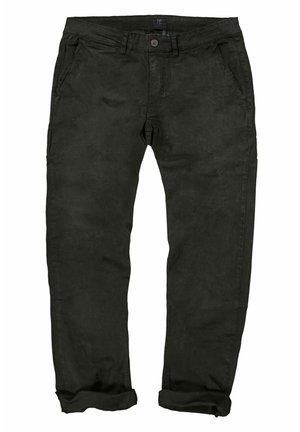 Pantalons en coton noirs avec une coupe droite, dotés de poches avant et de revers roulés. Texture lisse avec un minimum de détails.