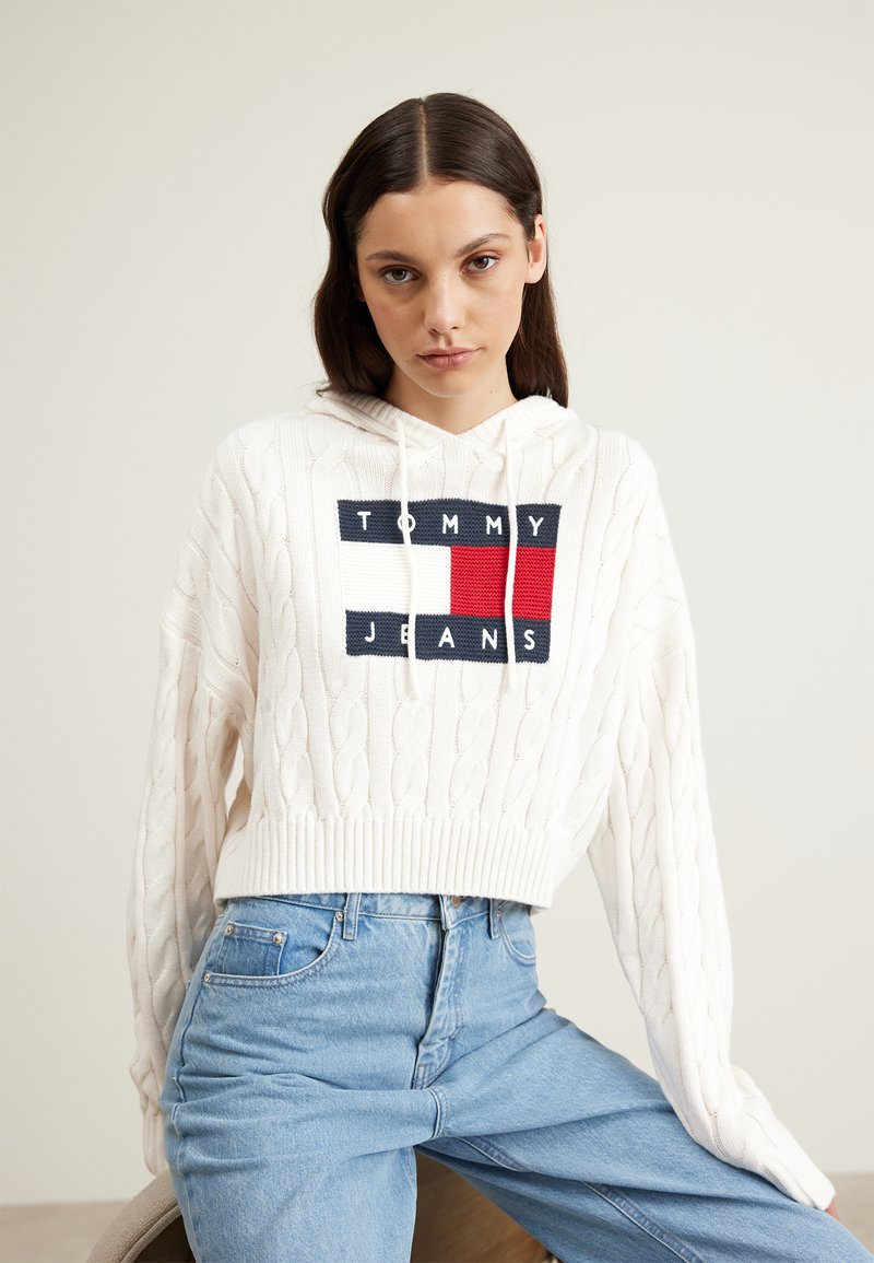 Tommy Jeans CENTER FLAG mleczny