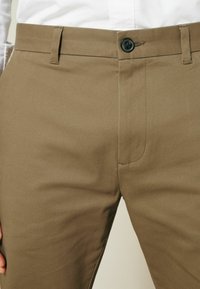 Next REGULAR FIT STRAIGHT LEG 5 POCKET - Bukser - stone