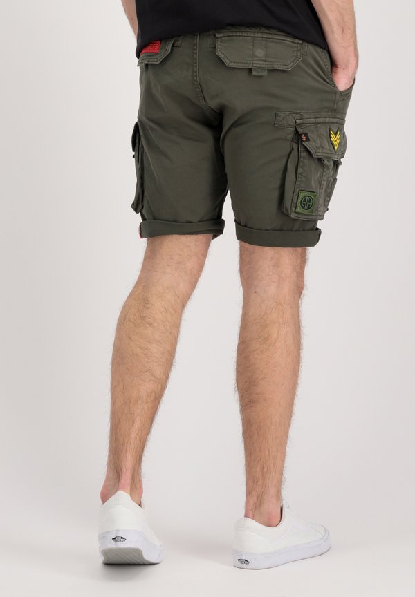 CREW PATCH - Shorts3