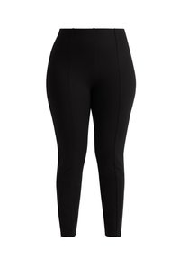 Leggings neri con vita alta, design aderente e dettagli di cuciture verticali, realizzati in un tessuto elastico e morbido.