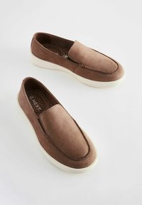 Next CONTRAST LOAFERS - Našuchovačky - taupe brown