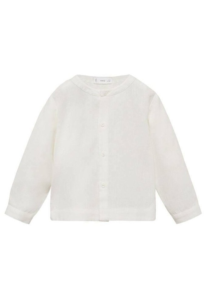 Camicia bianca in lino con scollatura rotonda, maniche lunghe e chiusura con bottoni. Il tessuto ha un aspetto leggero e strutturato.