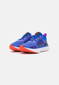 Nike Performance Chaussures de running sur route - blue