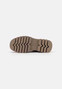Tamaris Botines con plataforma - black