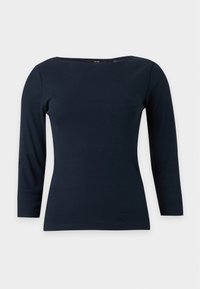 Επιλέχθηκε, navy blazer