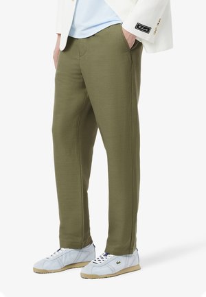 Lacoste Trainingsbroek - vert kaki bmy