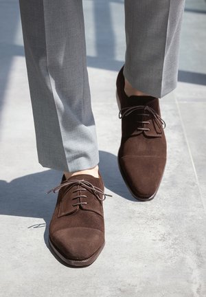 Finsbury Veterschoenen - marron