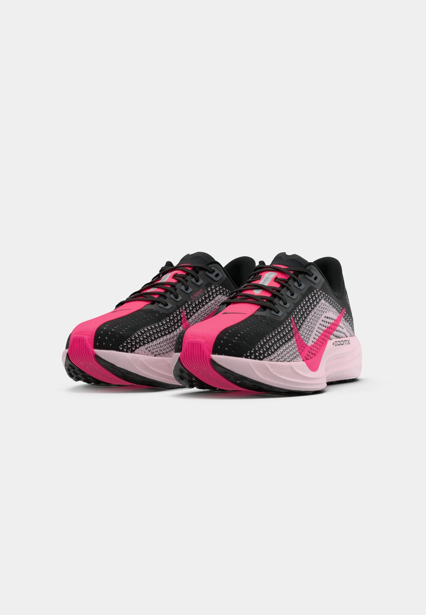 Nike Performance PEGASUS PLUS - Road running shoes - black/hyper