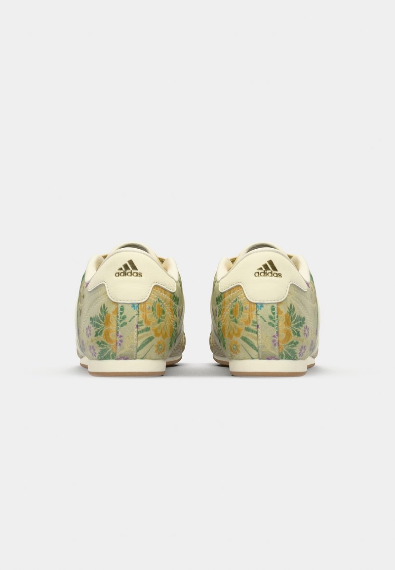 adidas Originals TAEKWONDO X LIBERTY LONDON - Trainers - cream white/gold  metallic/gold-coloured - Zalando.co.uk
