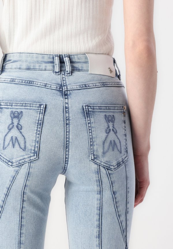 TROUSERS - Bootcut jeans - light bleached wash4