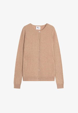 Béžový pletený cardigan vyrobený z kašmíru, s kulatým výstřihem, předními knoflíky a ribbovanými manžetami se strukturovaným diamantovým vzorem.