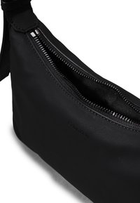 Calvin Klein Borsa a mano - black