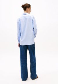 Tommy Hilfiger OXFORD - Chemisier - joanna floral border / blue