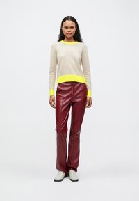 FROM FUTURE Camisola - beige chine