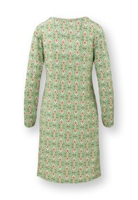 Langarm, knielang jurk van groen en crème met een bloemenpatroon en verticale decoratieve motieven.