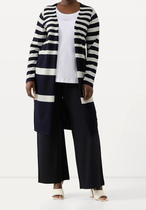 Neuletakki - dark blue