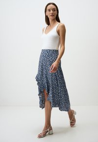 Jimmy Key FLORAL PATTERNED REGULAR WAIST - A-lijn rok - blue