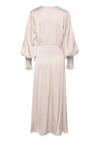 Rochie lungă din satin bej deschis, cu talie ajustată, mâneci bufante și închidere cu fermoar la spate. Textură netedă și lungime completă.