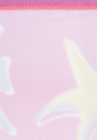 Cotton bath mat featuring a soft, textured surface with a light pink background, decorated with white and yellow starfish patterns.