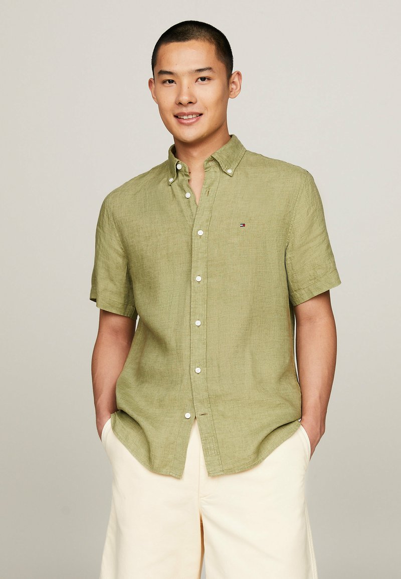 Tommy Hilfiger SHORT SLEEVE REGULAR FIT - Camicia - faded olive