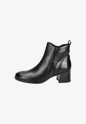 Bottine en cuir noir avec un bout arrondi, un talon moyen, et un détail de couture décoratif sur le côté. Texture lisse.