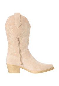 Beige suède westernlaars tot halverwege de kuit met een ritssluiting aan de zijkant, geborduurde details en een gestapelde houten hak.