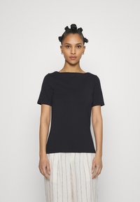 Vero Moda Petite VMPANDA  - Základné tričko - black